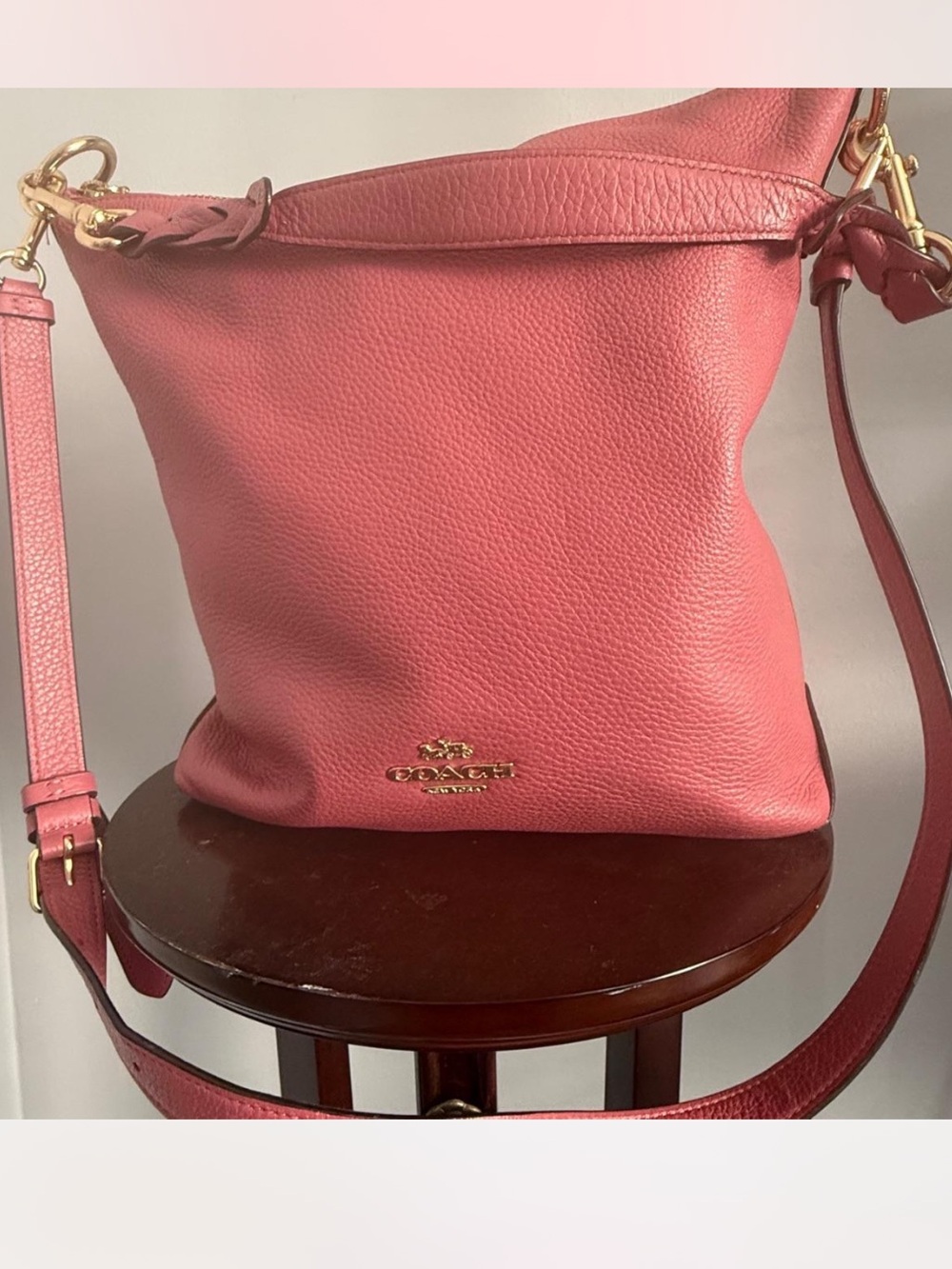 COACH Abby Duffle Pink Pebble
Leather Convertible Shoulder
Crossbody Bag 31507